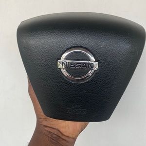 2009-2014 Nissan Murano steering wheel airbag